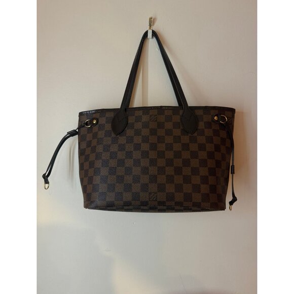 Louis Vuitton Brown Checkered Never-full Handbag - Picture 2 of 3